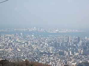 高取山から見る神戸市内